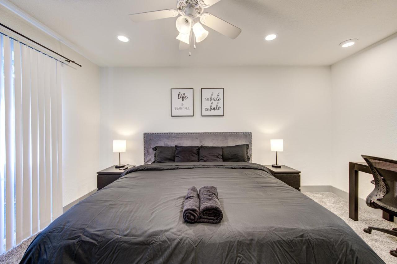 Trendy Midtown Apt, Walk To Shops & Sites, Pets Ok 休斯敦 外观 照片