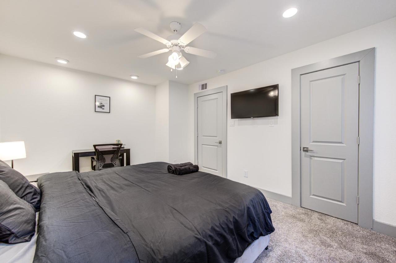 Trendy Midtown Apt, Walk To Shops & Sites, Pets Ok 休斯敦 外观 照片
