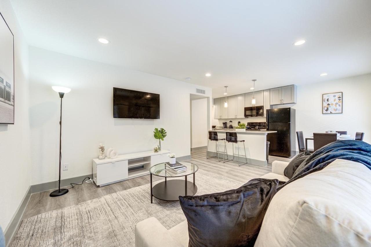 Trendy Midtown Apt, Walk To Shops & Sites, Pets Ok 休斯敦 外观 照片