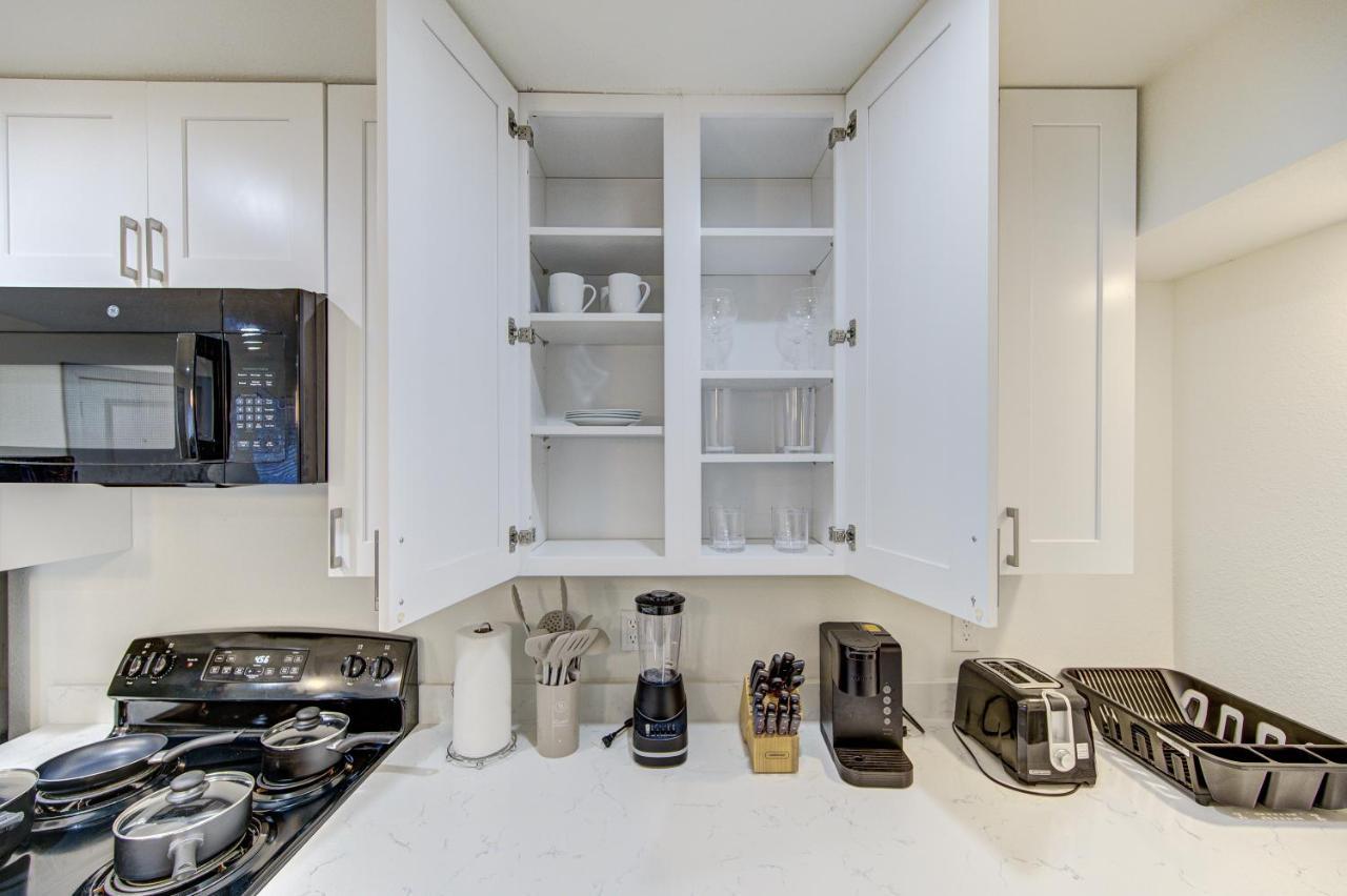 Trendy Midtown Apt, Walk To Shops & Sites, Pets Ok 休斯敦 外观 照片